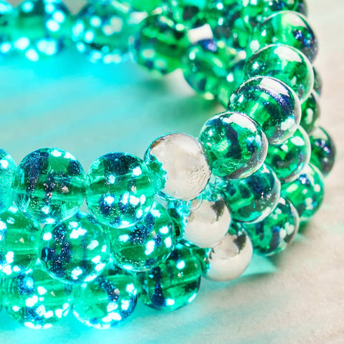 Bracelet en macramé en verre Firefly | Trèfle bleu | Argent